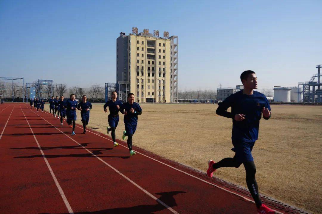 拳击总决赛，皖南海豚队与齐鲁铁骑队逆转，体能对抗拉满！回归即成焦点
