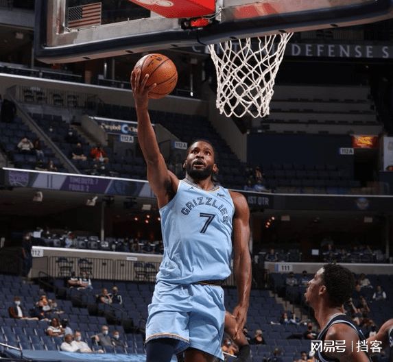 九游会体育官方 -关于孟菲斯灰熊迎CBA季后赛关键赛，关键时刻止住颓势，赛场秩序良好，控场能力受关注的信息